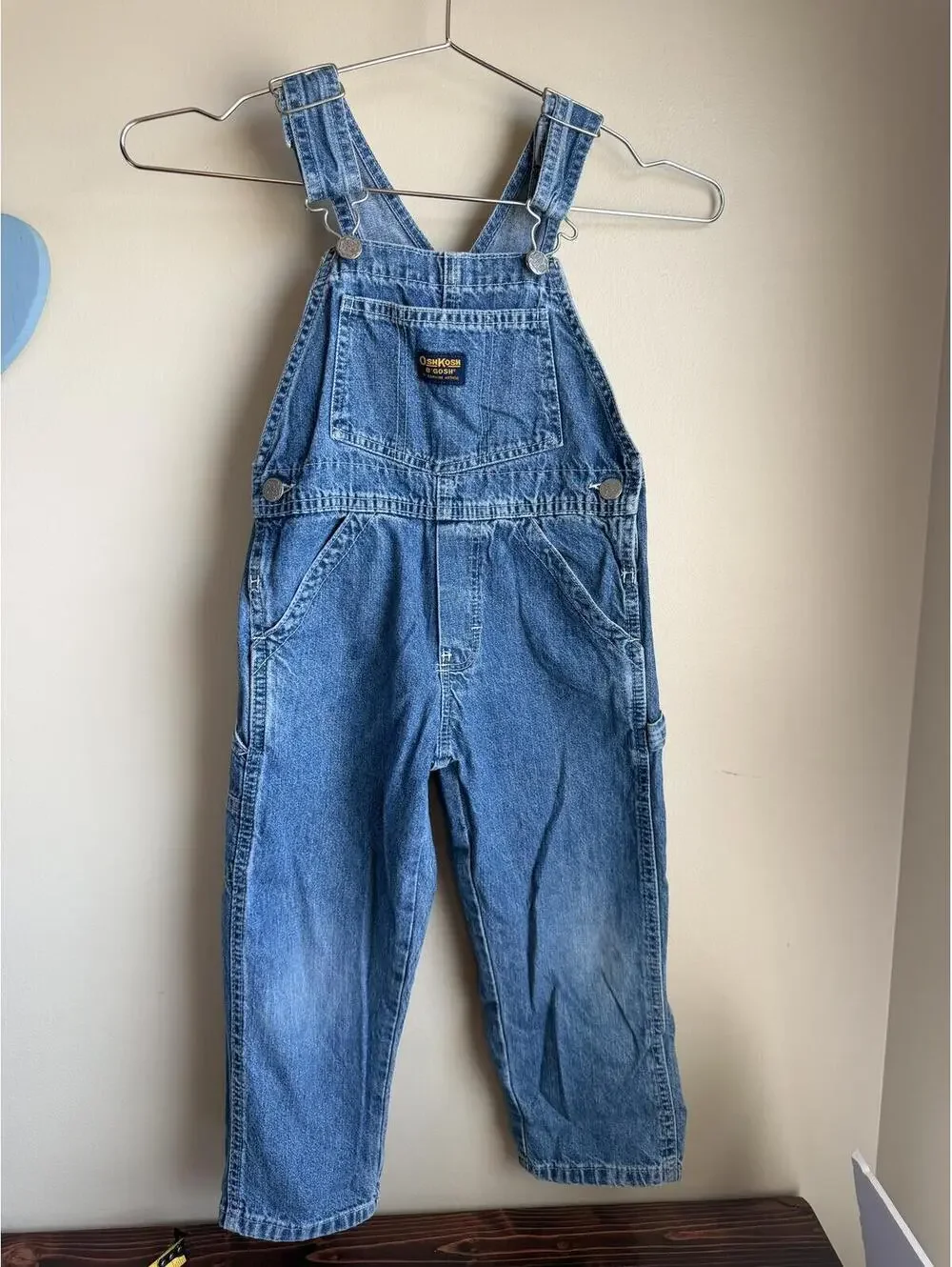 Vintage Y2K OshKosh B'gosh Classic Blue Denim Overalls 4T